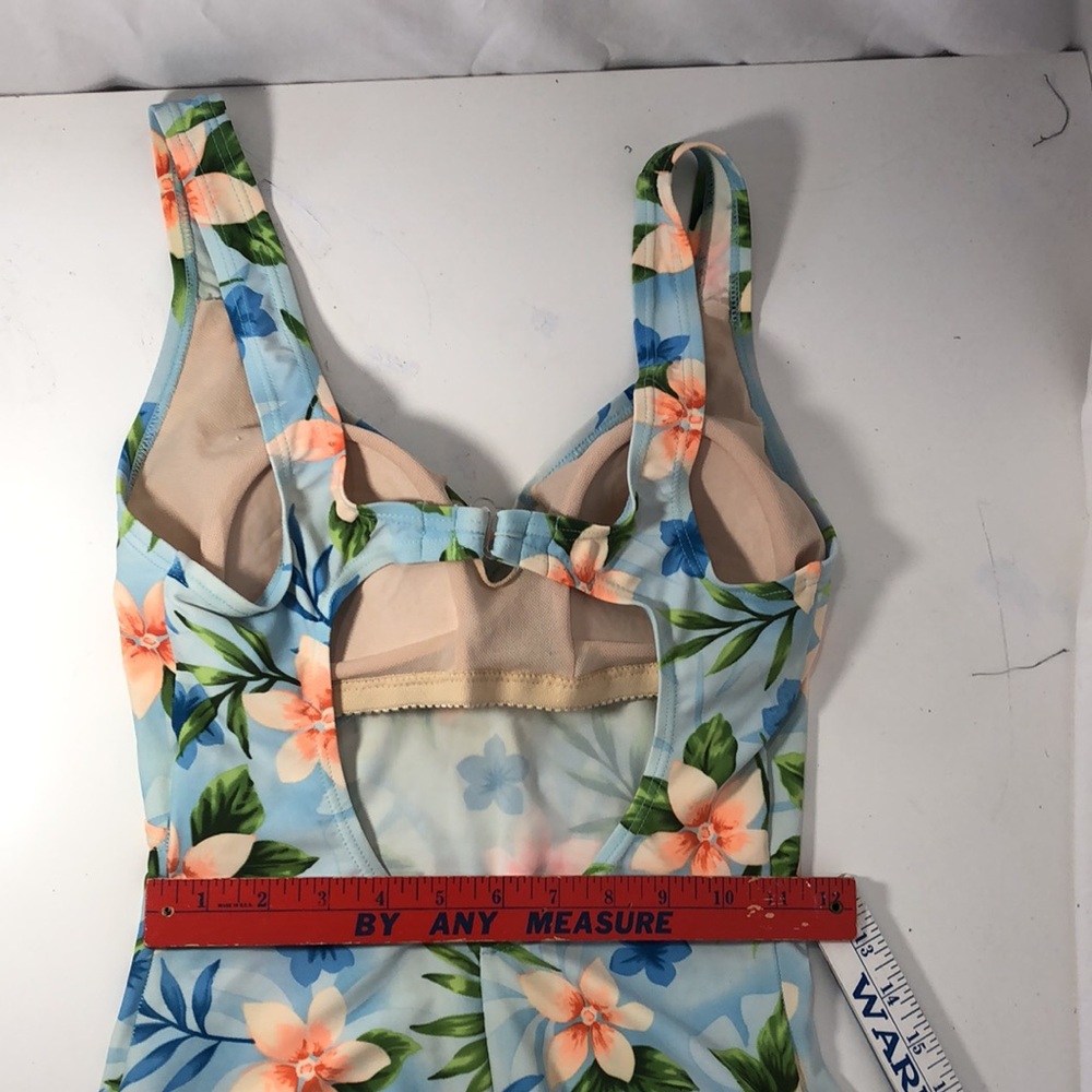 Aruba Women’s One-piece Swimsuit, Size - Picture 9 of 16